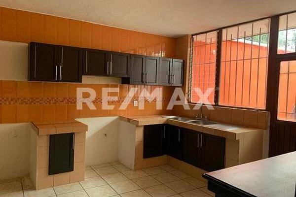 Foto de casa en el jazmín , el jazmín, uruapan, michoacán de ocampo, 26797220 foto 01 Foto de casa en venta en el jazmín , el jazmín, uruapan, michoacán de ocampo, 26797220 No. 01