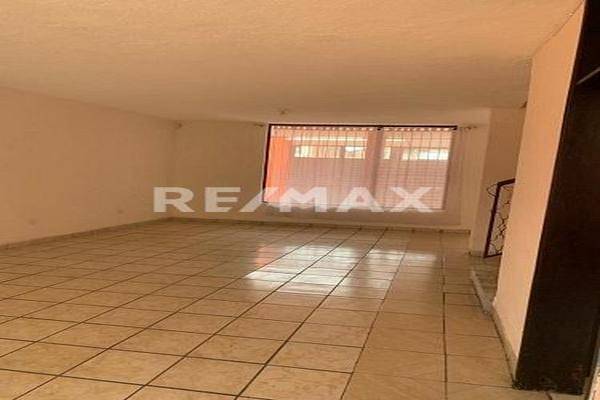 Foto de casa en el jazmín , el jazmín, uruapan, michoacán de ocampo, 26797220 foto 02 Foto de casa en venta en el jazmín , el jazmín, uruapan, michoacán de ocampo, 26797220 No. 02