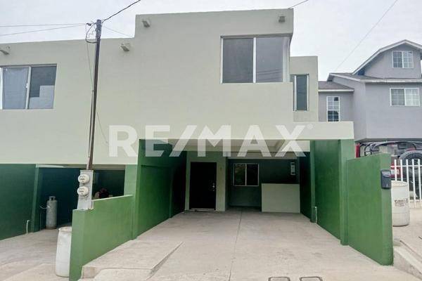 Foto de casa en , el lago, tijuana, baja california, 0 foto 01 Foto de casa en renta en , el lago, tijuana, baja california, 0 No. 01