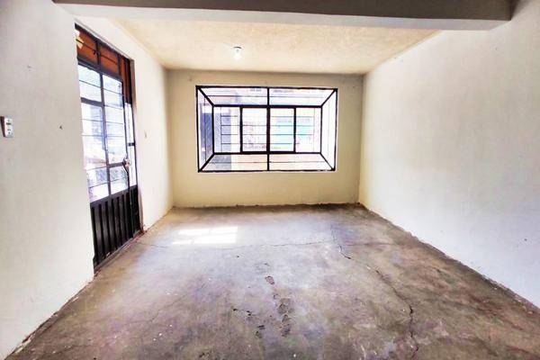 Foto de casa en embajada de israel , ciudad cuauhtémoc sección embajada, ecatepec de morelos, méxico, 0 foto 02 Foto de casa en venta en embajada de israel , ciudad cuauhtémoc sección embajada, ecatepec de morelos, méxico, 0 No. 02