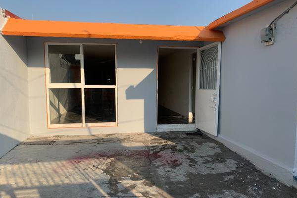 Foto de casa en flor de lis 660 , villa de las flores 1a sección (unidad coacalco), coacalco de berriozábal, méxico, 24908737 foto 04 Foto de casa en venta en flor de lis 660 , villa de las flores 1a sección (unidad coacalco), coacalco de berriozábal, méxico, 24908737 No. 04