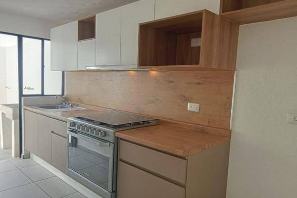 Foto de casa en fraccionamiento alva residencial coto 1, valle imperial, zapopan, jalisco, 0 foto 05 Foto de casa en venta en fraccionamiento alva residencial coto 1, valle imperial, zapopan, jalisco, 0 No. 05