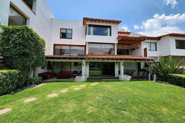 Foto de casa en fraccionamiento cerrado con vigilancia , tarango, álvaro obregón, df / cdmx, 0 foto 01 Foto de casa en venta en fraccionamiento cerrado con vigilancia , tarango, álvaro obregón, df / cdmx, 0 No. 01