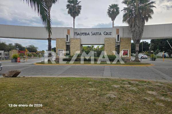 Foto de casa en fraccionamiento hacienda santa cruz #275, coto privado la hacienda escondida #123 , santa cruz del valle, tlajomulco de zúñiga, jalisco, 0 foto 01 Foto de casa en venta en fraccionamiento hacienda santa cruz #275, coto privado la hacienda escondida #123 , santa cruz del valle, tlajomulco de zúñiga, jalisco, 0 No. 01