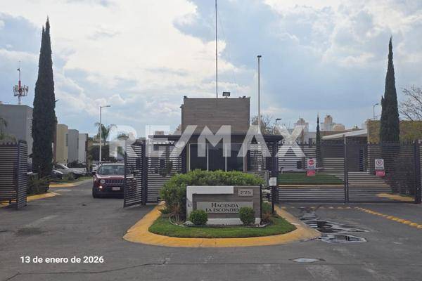 Foto de casa en fraccionamiento hacienda santa cruz #275, coto privado la hacienda escondida #123 , santa cruz del valle, tlajomulco de zúñiga, jalisco, 0 foto 02 Foto de casa en venta en fraccionamiento hacienda santa cruz #275, coto privado la hacienda escondida #123 , santa cruz del valle, tlajomulco de zúñiga, jalisco, 0 No. 02