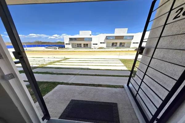 Foto de casa en fraccionamiento jardines de villalongin -, la hacienda, morelia, michoacán de ocampo, 0 foto 03 Foto de casa en venta en fraccionamiento jardines de villalongin -, la hacienda, morelia, michoacán de ocampo, 0 No. 03