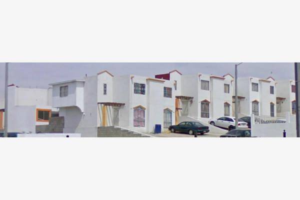 Foto de casa en fraccionamiento lomas del refugio, avenida loma del cielo #26230 26230, lomas del refugio, tijuana, baja california, 0 foto 02 Foto de casa en venta en fraccionamiento lomas del refugio, avenida loma del cielo #26230 26230, lomas del refugio, tijuana, baja california, 0 No. 02
