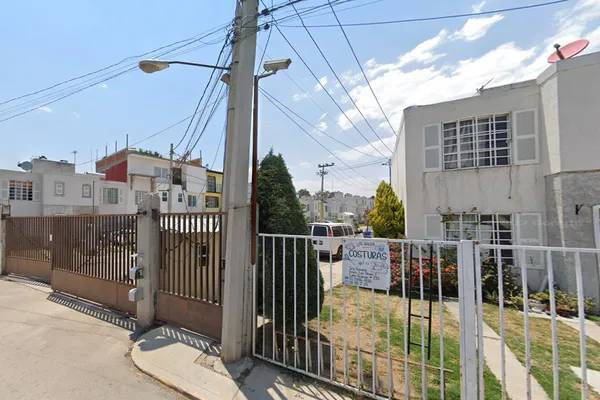 Foto de casa en fraccionamiento los fresnos , ex-hacienda san josé puente grande, teoloyucan, méxico, 0 foto 02 Foto de casa en venta en fraccionamiento los fresnos , ex-hacienda san josé puente grande, teoloyucan, méxico, 0 No. 02