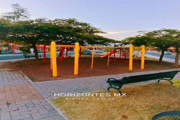 Foto de casa en fraccionamiento manantial , yerbabuena, guanajuato, guanajuato, 30291843 foto 03 Foto de casa en venta en fraccionamiento manantial , yerbabuena, guanajuato, guanajuato, 30291843 No. 03