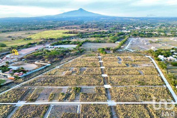 Foto de terreno habitacional en fraccionamiento palmas del camino real , lomas de santa elena, colima, colima, 27924636 foto 02 Foto de terreno habitacional en venta en fraccionamiento palmas del camino real , lomas de santa elena, colima, colima, 27924636 No. 02