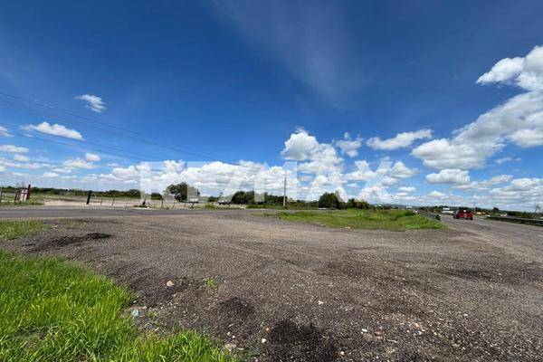 Foto de terreno industrial en fraccionamiento segr. lotes b y d predio rústico la picota , navacoyan, durango, durango, 30186034 foto 05 Foto de terreno industrial en renta en fraccionamiento segr. lotes b y d predio rústico la picota , navacoyan, durango, durango, 30186034 No. 05