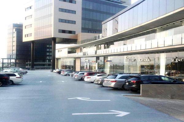 Foto de local en gomez morin , residencial chipinque 1 sector, san pedro garza garcía, nuevo león, 17941152 foto 02 Foto de local en renta en gomez morin , residencial chipinque 1 sector, san pedro garza garcía, nuevo león, 17941152 No. 02