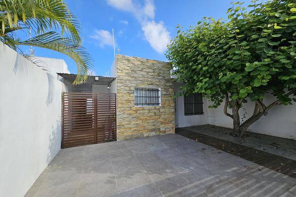 Foto de casa en , gran san pedro cholul, mérida, yucatán, 0 foto 01 Foto de casa en renta en , gran san pedro cholul, mérida, yucatán, 0 No. 01