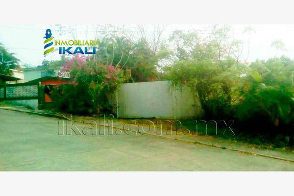 Foto de casa en interior del campo 20, petromex, poza rica de hidalgo, veracruz de ignacio de la llave, 12122329 foto 01 Foto de casa en venta en interior del campo 20, petromex, poza rica de hidalgo, veracruz de ignacio de la llave, 12122329 No. 01