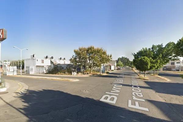 Foto de casa en ircuito valle del verano poniente 227, valle dorado, tlajomulco de zúñiga, jalisco, 0 foto 03 Foto de casa en venta en ircuito valle del verano poniente 227, valle dorado, tlajomulco de zúñiga, jalisco, 0 No. 03