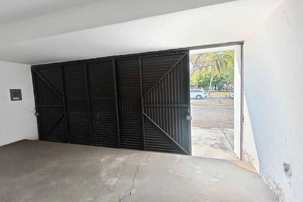 Foto de local en , jardines vista hermosa, colima, colima, 30303305 foto 05 Foto de local en renta en , jardines vista hermosa, colima, colima, 30303305 No. 05