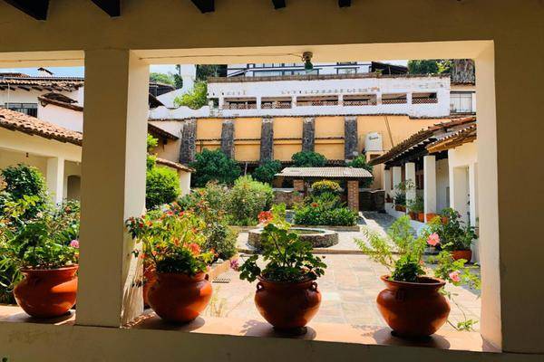 Foto de casa en joaquín arcadio pagaza , valle de bravo, valle de bravo, méxico, 15691091 foto 03 Foto de casa en venta en joaquín arcadio pagaza , valle de bravo, valle de bravo, méxico, 15691091 No. 03