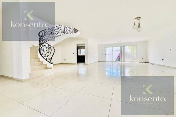 Foto de casa en , juriquilla, querétaro, querétaro, 30878486 foto 02 Foto de casa en venta en , juriquilla, querétaro, querétaro, 30878486 No. 02