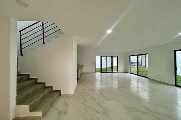 Foto de casa en , juriquilla, querétaro, querétaro, 0 foto 02 Foto de casa en venta en , juriquilla, querétaro, querétaro, 0 No. 02