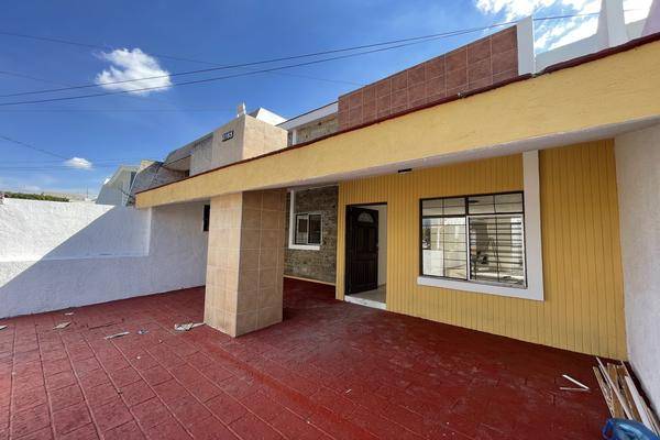 Foto de casa en la calma - cruz del sur , la calma, zapopan, jalisco, 0 foto 02 Foto de casa en renta en la calma - cruz del sur , la calma, zapopan, jalisco, 0 No. 02
