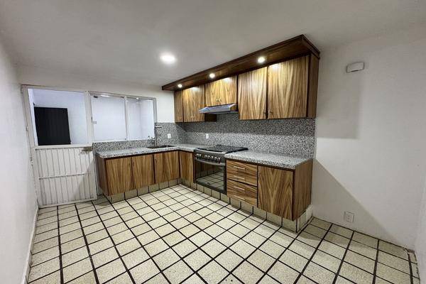 Foto de casa en , la calma, zapopan, jalisco, 31051757 foto 03 Foto de casa en renta en , la calma, zapopan, jalisco, 31051757 No. 03