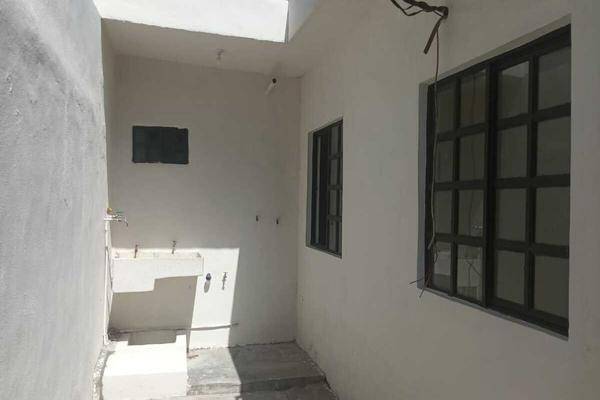 Foto de casa en , la trinidad, juárez, nuevo león, 0 foto 04 Foto de casa en renta en , la trinidad, juárez, nuevo león, 0 No. 04