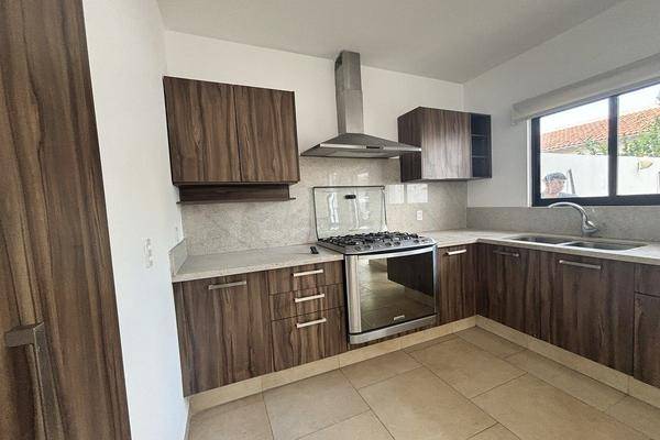 Foto de casa en lago de patzcuaro , cumbres del lago, querétaro, querétaro, 0 foto 05 Foto de casa en renta en lago de patzcuaro , cumbres del lago, querétaro, querétaro, 0 No. 05