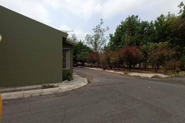 Foto de casa en laguna seca 324, las lagunas, villa de álvarez, colima, 20653852 foto 04 Foto de casa en venta en laguna seca 324, las lagunas, villa de álvarez, colima, 20653852 No. 04