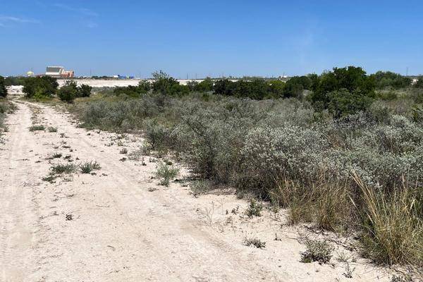 Foto de terreno habitacional en las tinajas , las tinajas, piedras negras, coahuila de zaragoza, 26758112 foto 03 Foto de terreno habitacional en venta en las tinajas , las tinajas, piedras negras, coahuila de zaragoza, 26758112 No. 03
