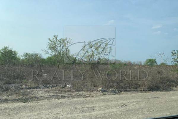 Foto de terreno industrial en , león a. flores, salinas victoria, nuevo león, 20795374 foto 03 Foto de terreno industrial en renta en , león a. flores, salinas victoria, nuevo león, 20795374 No. 03