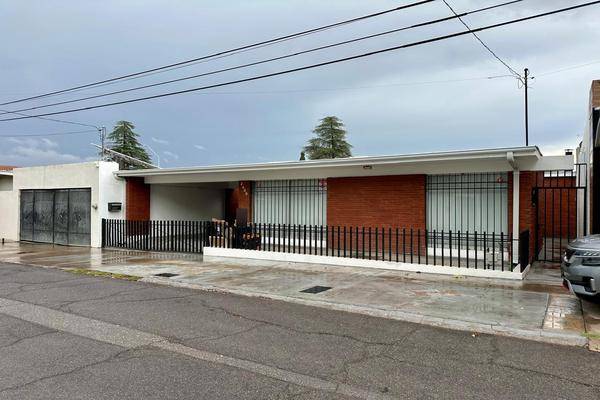 Foto de casa en , lomas del santuario, chihuahua, chihuahua, 31519634 foto 01 Foto de casa en renta en , lomas del santuario, chihuahua, chihuahua, 31519634 No. 01