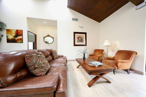 Foto de departamento en , lomas del santuario ii etapa, chihuahua, chihuahua, 27965474 foto 02 Foto de departamento en renta en , lomas del santuario ii etapa, chihuahua, chihuahua, 27965474 No. 02