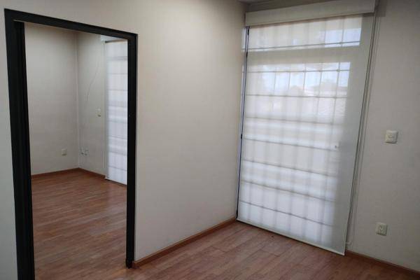 Foto de oficina en , los cedros, metepec, méxico, 30519658 foto 02 Foto de oficina en renta en , los cedros, metepec, méxico, 30519658 No. 02