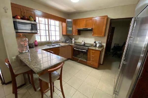 Foto de casa en los nogales , residencial la escondida 2do. sector, monterrey, nuevo león, 0 foto 06 Foto de casa en venta en los nogales , residencial la escondida 2do. sector, monterrey, nuevo león, 0 No. 06