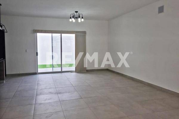 Foto de casa en luis de valle siller , villas de guadalupe, saltillo, coahuila de zaragoza, 0 foto 02 Foto de casa en renta en luis de valle siller , villas de guadalupe, saltillo, coahuila de zaragoza, 0 No. 02