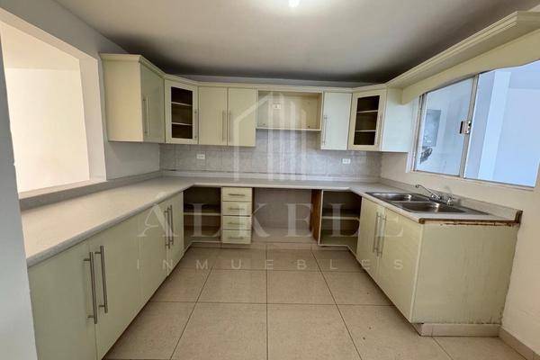Foto de casa en , misión santa catarina, santa catarina, nuevo león, 28591175 foto 02 Foto de casa en renta en , misión santa catarina, santa catarina, nuevo león, 28591175 No. 02