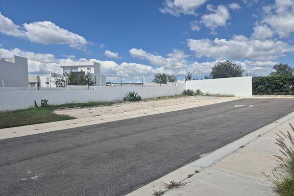 Foto de terreno habitacional en nayehn , zakia, el marqués, querétaro, 0 foto 05 Foto de terreno habitacional en venta en nayehn , zakia, el marqués, querétaro, 0 No. 05
