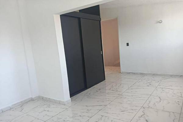 Foto de casa en nezahualcoyotl , izcalli cuauhtémoc i, metepec, méxico, 0 foto 02 Foto de casa en venta en nezahualcoyotl , izcalli cuauhtémoc i, metepec, méxico, 0 No. 02