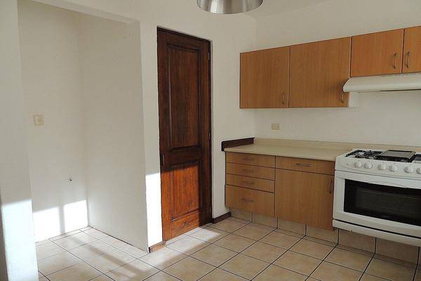 Foto de casa en nogaleda , arboledas del parque, querétaro, querétaro, 30852800 foto 04 Foto de casa en venta en nogaleda , arboledas del parque, querétaro, querétaro, 30852800 No. 04