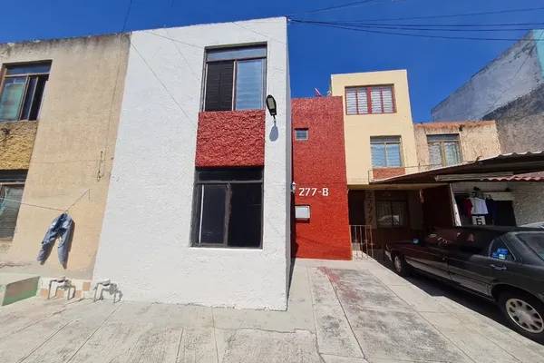 Foto de casa en oblatos |, oblatos, guadalajara, jalisco, 0 foto 02 Foto de casa en renta en oblatos |, oblatos, guadalajara, jalisco, 0 No. 02