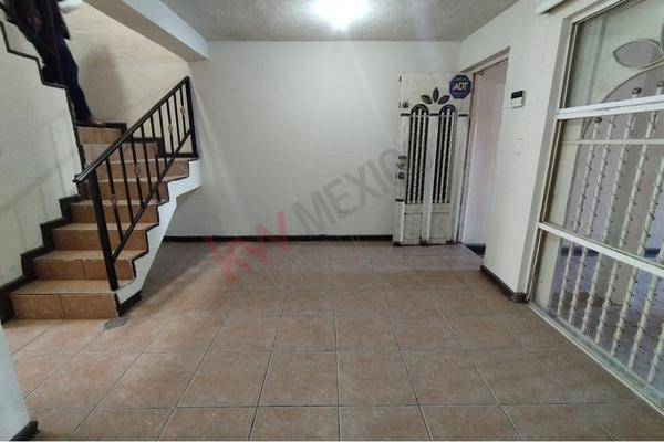 Foto de casa en paseo de las golondrinas 8050-17, paseos del alba, juárez, chihuahua, 0 foto 02 Foto de casa en venta en paseo de las golondrinas 8050-17, paseos del alba, juárez, chihuahua, 0 No. 02