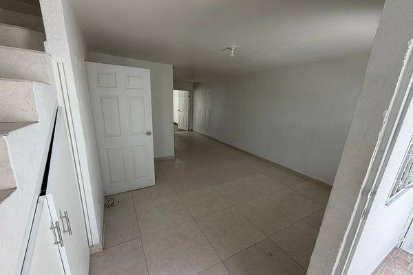 Foto de casa en paseo de las rosas , jardines de agua caliente, tijuana, baja california, 0 foto 02 Foto de casa en renta en paseo de las rosas , jardines de agua caliente, tijuana, baja california, 0 No. 02