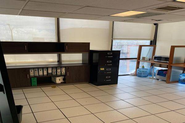 Foto de oficina en paseo de los insurgentes 210, jardines del moral, león, guanajuato, 0 foto 02 Foto de oficina en venta en paseo de los insurgentes 210, jardines del moral, león, guanajuato, 0 No. 02