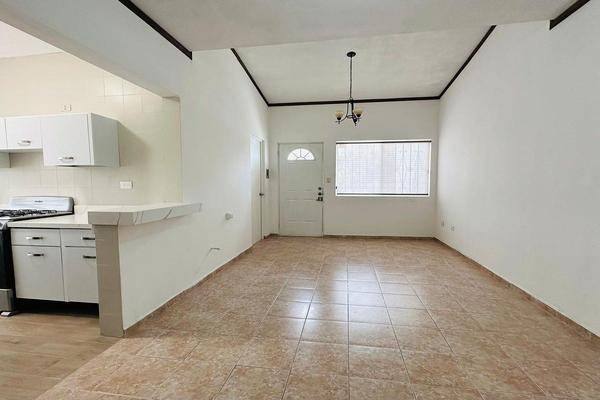 Foto de casa en paseo del acueducto , del paseo residencial, monterrey, nuevo león, 31116106 foto 03 Foto de casa en renta en paseo del acueducto , del paseo residencial, monterrey, nuevo león, 31116106 No. 03