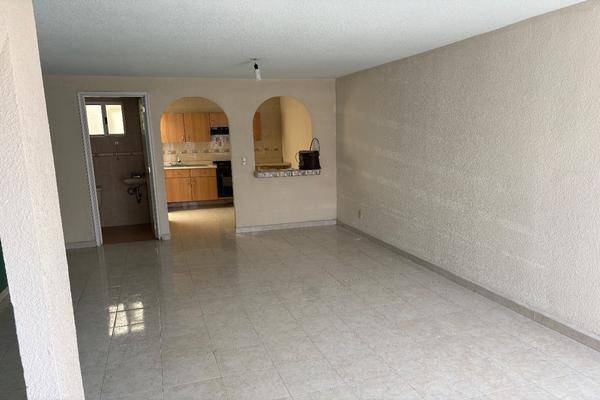 Foto de casa en condominio en , paseos de izcalli, cuautitlán izcalli, méxico, 0 foto 04 Foto de casa en condominio en renta en , paseos de izcalli, cuautitlán izcalli, méxico, 0 No. 04