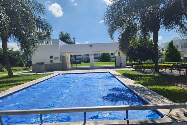 Foto de casa en , paseos del bosque, corregidora, querétaro, 0 foto 02 Foto de casa en renta en , paseos del bosque, corregidora, querétaro, 0 No. 02