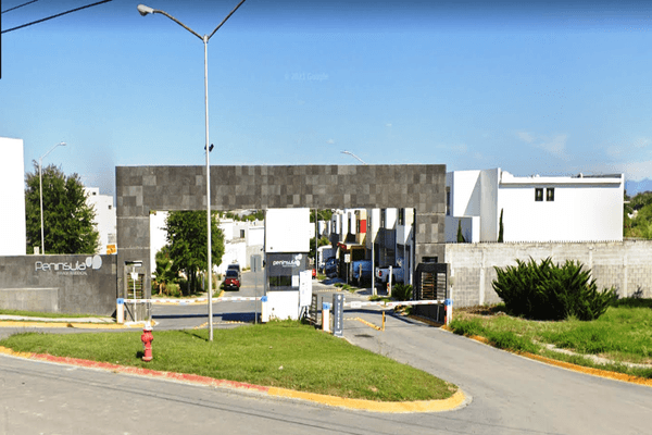 Foto de casa en peninsula de yucatán67134 n.l.méxico , peninsula residencial, guadalupe, nuevo león, 0 foto 01 Foto de casa en venta en peninsula de yucatán67134 n.l.méxico , peninsula residencial, guadalupe, nuevo león, 0 No. 01