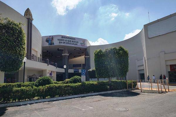 Foto de local en periferico sur 7835, santa maría tequepexpan, san pedro tlaquepaque, jalisco, 0 foto 02 Foto de local en renta en periferico sur 7835, santa maría tequepexpan, san pedro tlaquepaque, jalisco, 0 No. 02