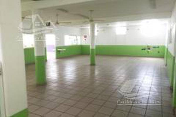 Foto de edificio en , petén, benito juárez, quintana roo, 18518040 foto 02 Foto de edificio en renta en , petén, benito juárez, quintana roo, 18518040 No. 02