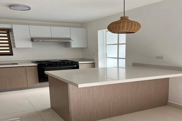 Foto de casa en pirpura , cerradas del parque, apodaca, nuevo león, 0 foto 02 Foto de casa en renta en pirpura , cerradas del parque, apodaca, nuevo león, 0 No. 02